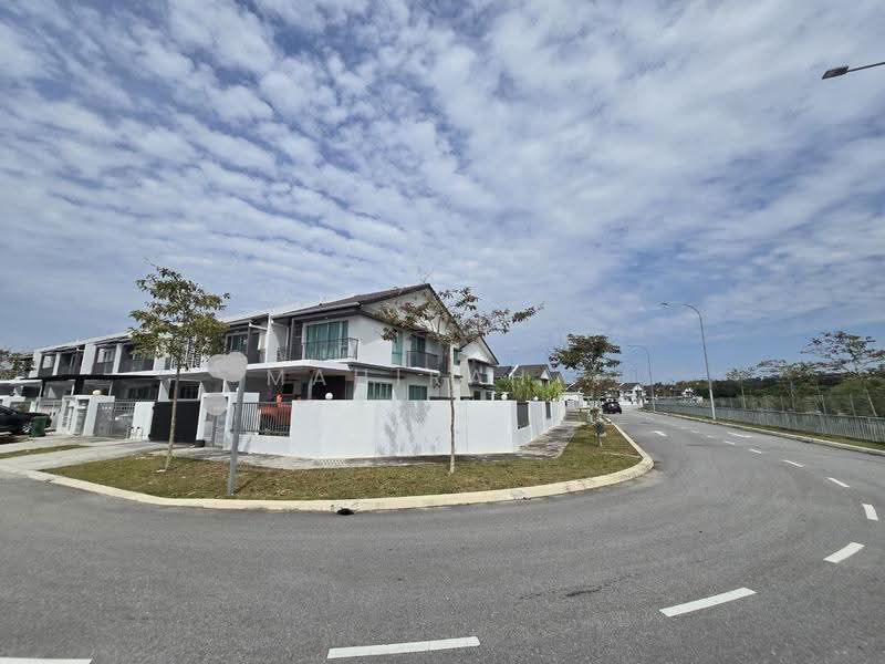 Rumah Teres 2-Tingkat untuk Dijual di Serene Heights (Semenyih) - Mahirah . - Exterior - PropertyGuru.com.my