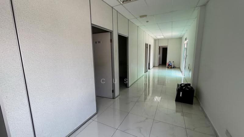 Kilang Terpisah untuk Dijual di Klang (Selangor) - Marcus Beh - Corridor - PropertyGuru.com.my