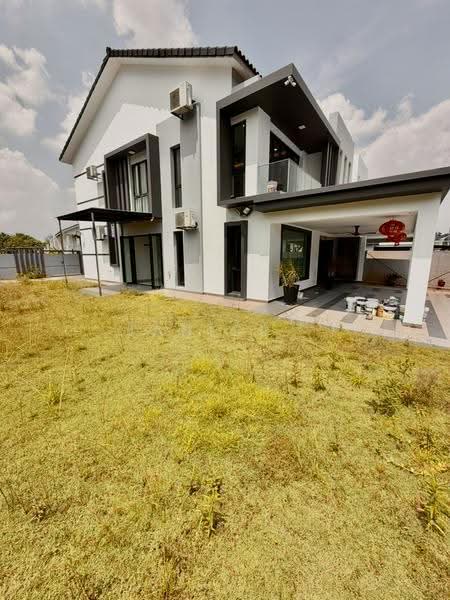 Semi-Detached House for Sale in Taman Nusa Idaman (Iskandar Puteri (Nusajaya)) - Janice . - PropertyGuru.com.my