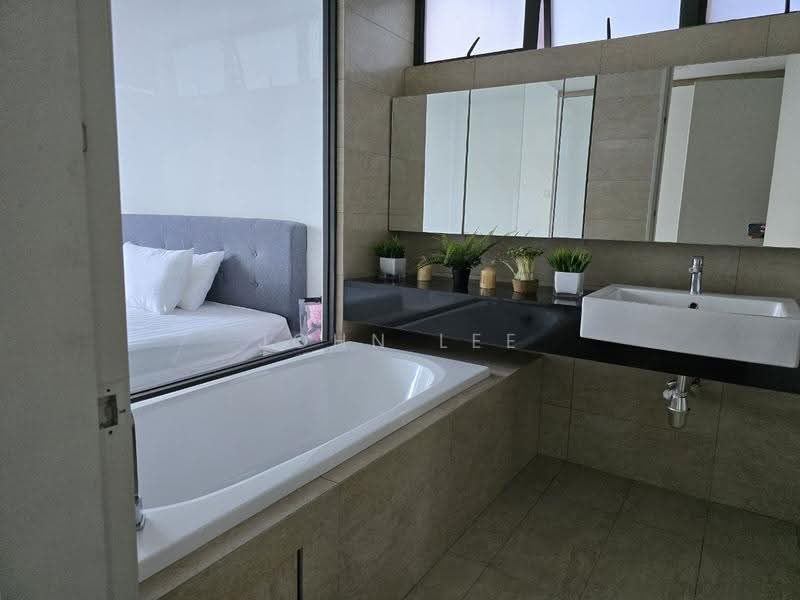 Condominium for Sale at The WaterEdge (Pinggiran Air) - John Lee - Bathroom - PropertyGuru.com.my