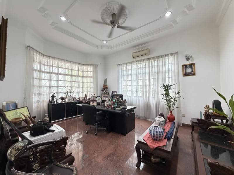 Bungalow House for Sale in Kota Damansara (Selangor) - Yumiko Kew - Study - PropertyGuru.com.my
