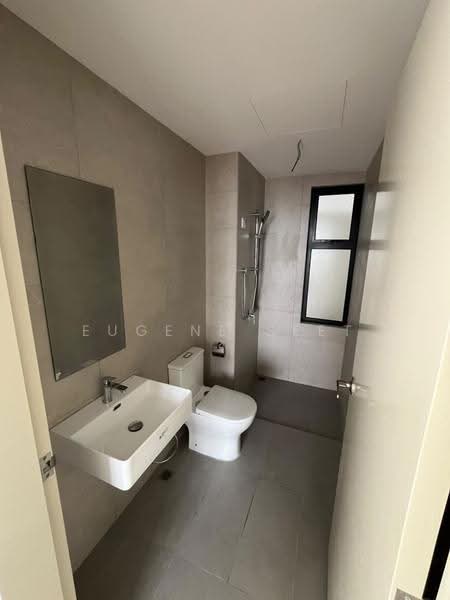 Service Residence for Rent at Quaver Residence - Eugene Seet - Bathroom - PropertyGuru.com.my