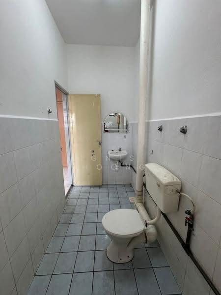 Rumah Teres 2-Tingkat untuk Dijual di Bandar Tasek Mutiara (Simpang Ampat) - Ignis Phoong - Bathroom - PropertyGuru.com.my