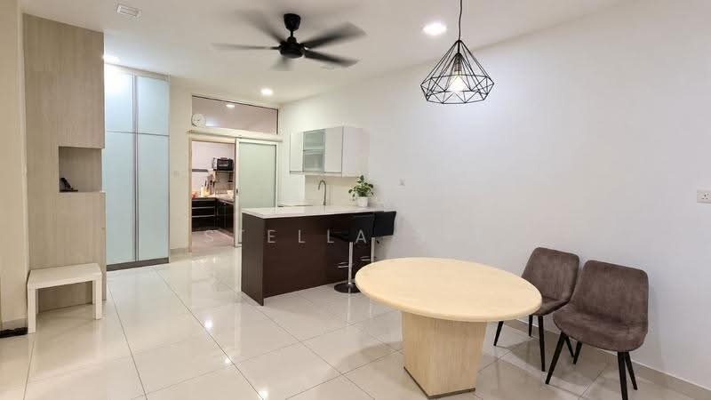 Semi-Detached House for Sale in Aman Perdana (Kapar) - Stella Sit - Kitchen - PropertyGuru.com.my