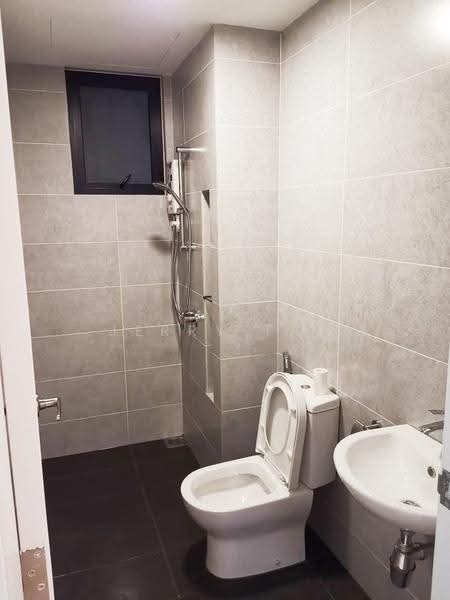 Kondominium untuk Disewa di M Vista - Jerry Tan - Bathroom - PropertyGuru.com.my