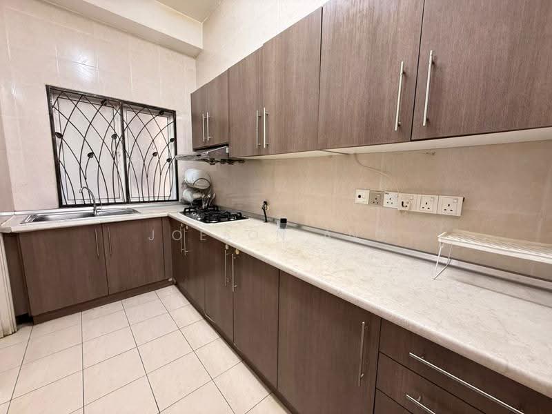 Service Residence for Rent at Waldorf Tower - joeson ang - Kitchen - PropertyGuru.com.my