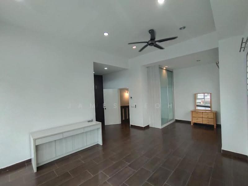 Rumah Berkembar untuk Dijual di Shah Alam (Selangor) - James Teoh - Living Room - PropertyGuru.com.my