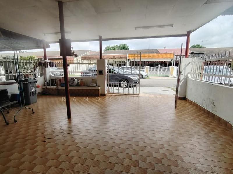 Rumah Teres 1-Tingkat untuk Dijual di Taman Harta Pertama (Bukit Baru) - Ramona Tan - Exterior - PropertyGuru.com.my