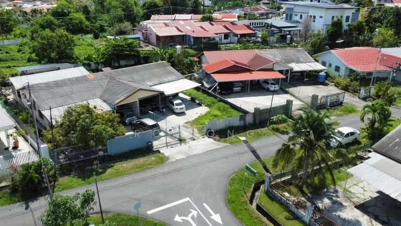 Semi-Detached House for Sale in Kota Kinabalu (Sabah) - RON Ong - Exterior - PropertyGuru.com.my
