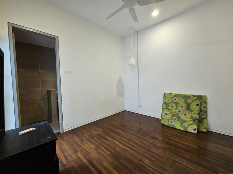 3-storey Terraced House for Sale in Bandar Bukit Puchong 2 (Puchong) - Jason Keong - Interior - PropertyGuru.com.my