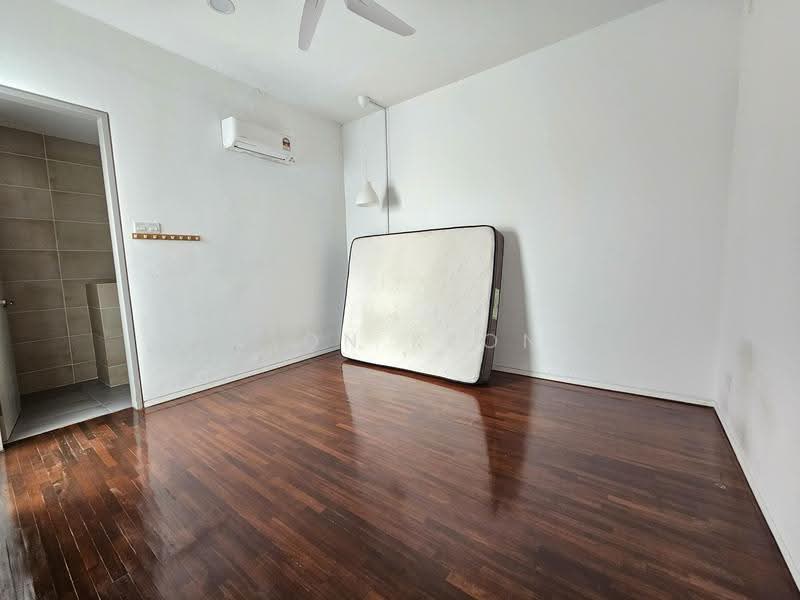 3-storey Terraced House for Sale in Bandar Bukit Puchong 2 (Puchong) - Jason Keong - Interior - PropertyGuru.com.my