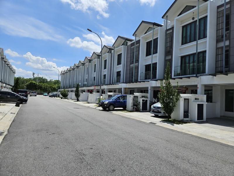 3-storey Terraced House for Sale in Bandar Bukit Puchong 2 (Puchong) - Jason Keong - Exterior - PropertyGuru.com.my