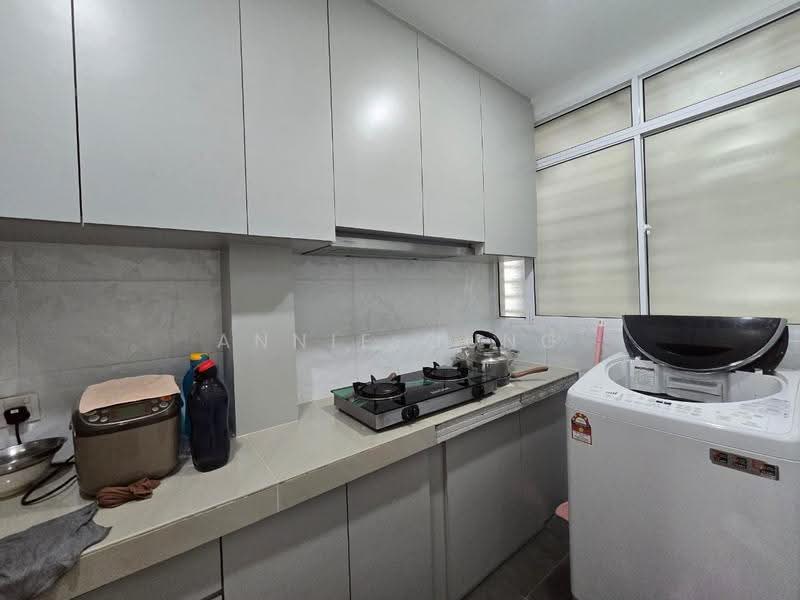 Apartment for Sale at The Rise Collection 3 - Annie Oung - Kitchen - PropertyGuru.com.my