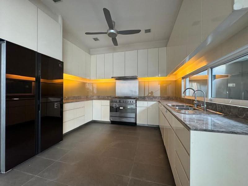 Townhouse for Rent in Taman U Thant (Ampang) - Edward Chooi - Kitchen - PropertyGuru.com.my