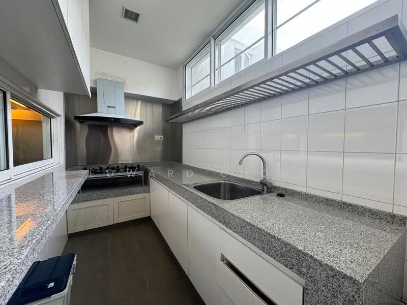 Townhouse for Rent in Taman U Thant (Ampang) - Edward Chooi - Kitchen - PropertyGuru.com.my