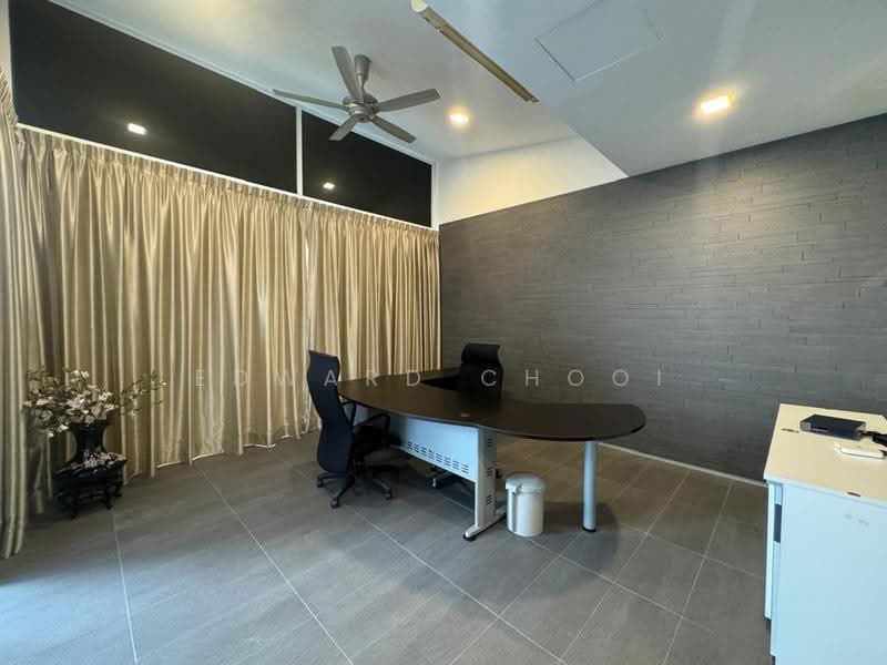 Townhouse for Rent in Taman U Thant (Ampang) - Edward Chooi - Study - PropertyGuru.com.my
