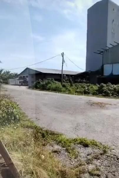 Detached Factory for Sale in Banting (Selangor) - Mahenthiran . - Exterior - PropertyGuru.com.my