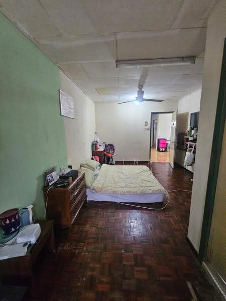 Rumah Teres 2-Tingkat untuk Dijual di Seksyen 24 (Shah Alam) - Zuraina Rajudin - Bedroom - PropertyGuru.com.my