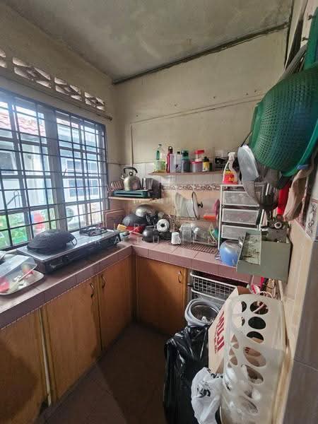 Rumah Teres 2-Tingkat untuk Dijual di Seksyen 24 (Shah Alam) - Zuraina Rajudin - Kitchen - PropertyGuru.com.my