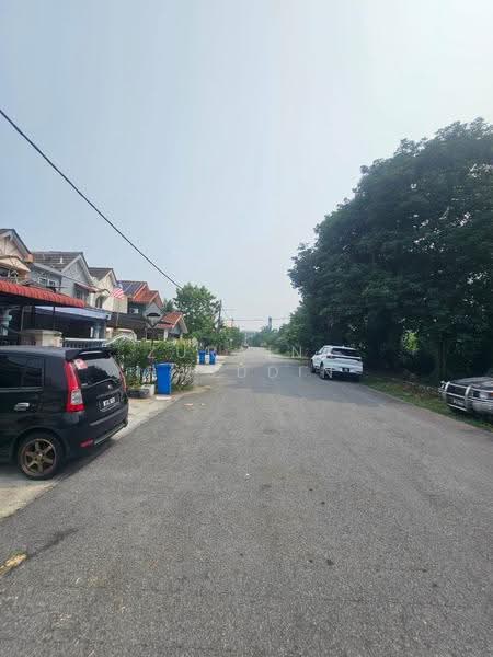 Rumah Teres 2-Tingkat untuk Dijual di Seksyen 24 (Shah Alam) - Zuraina Rajudin - Exterior - PropertyGuru.com.my