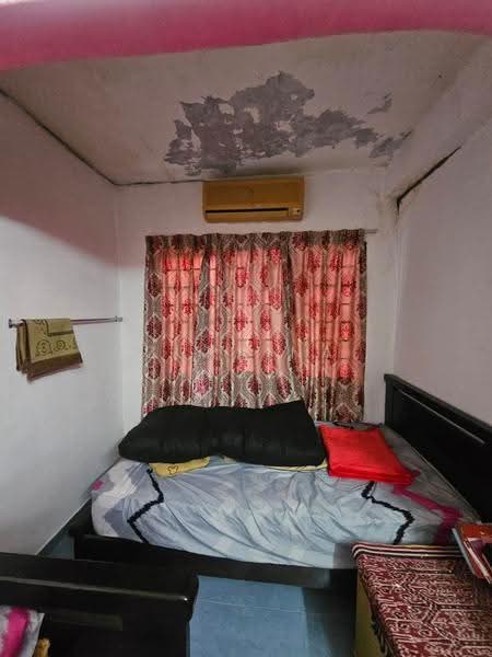 Rumah Teres 2-Tingkat untuk Dijual di Seksyen 24 (Shah Alam) - Zuraina Rajudin - Bedroom - PropertyGuru.com.my