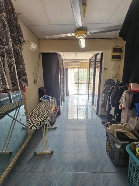 Rumah Teres 2-Tingkat untuk Dijual di Seksyen 24 (Shah Alam) - Zuraina Rajudin - Corridor - PropertyGuru.com.my