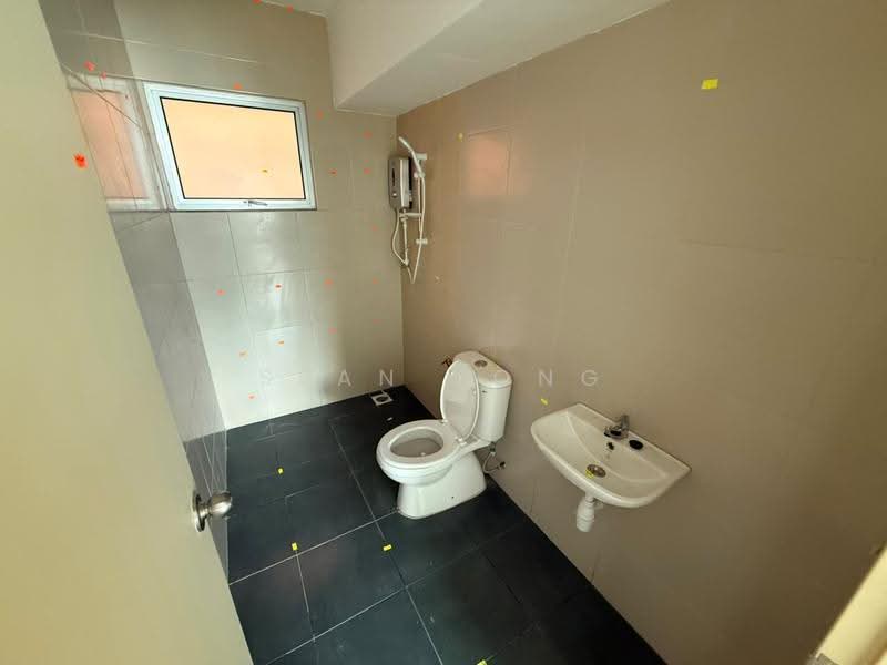 Rumah Flat untuk Disewa di PANGSAPURI AMANSIARA - Sean Yong - Bathroom - PropertyGuru.com.my