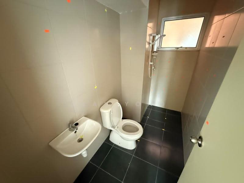 Rumah Flat untuk Disewa di PANGSAPURI AMANSIARA - Sean Yong - Bathroom - PropertyGuru.com.my