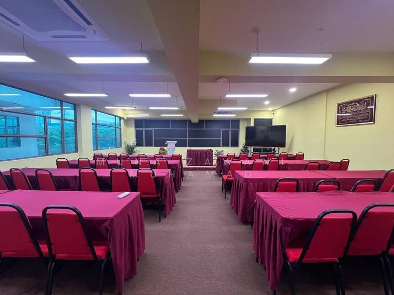 Office for Rent in Cyberjaya (Selangor) - Muna Zawani Muhamad - Interior - PropertyGuru.com.my