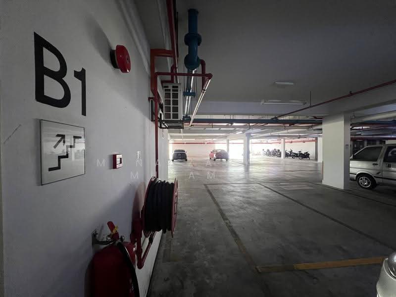 Office for Rent in Cyberjaya (Selangor) - Muna Zawani Muhamad - Car Park - PropertyGuru.com.my