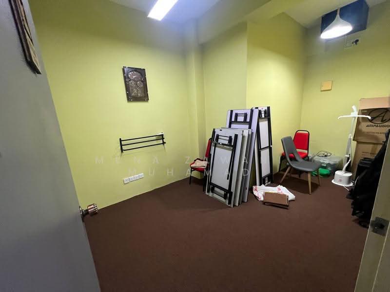 Office for Rent in Cyberjaya (Selangor) - Muna Zawani Muhamad - Interior - PropertyGuru.com.my