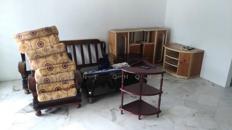 Rumah Teres 2-Tingkat untuk Dijual di Taman Putra Perdana (Puchong) - Kent Chong - Living Room - PropertyGuru.com.my