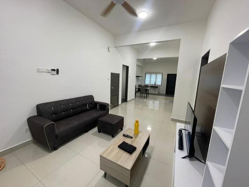 Rumah Bandar untuk Disewa di Bandar Baru Sungai Long (Kajang) - Leo Lim - Living Room - PropertyGuru.com.my