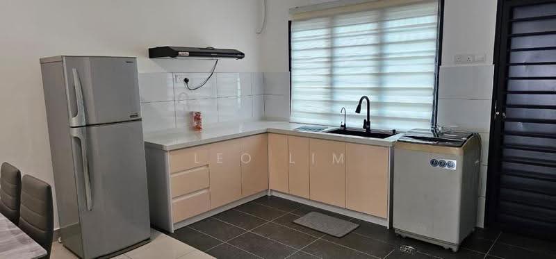 Rumah Bandar untuk Disewa di Bandar Baru Sungai Long (Kajang) - Leo Lim - Kitchen - PropertyGuru.com.my