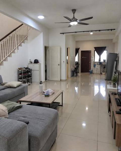 Cluster House for Rent in Hulu Langat (Selangor) - Nur Alisya - Living Room - PropertyGuru.com.my