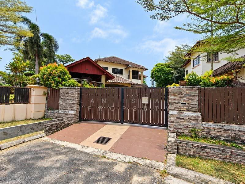 Rumah Banglo untuk Dijual di Bandar Putra Kulai (Kulai) - Azlan Ismail aiproperty - Exterior - PropertyGuru.com.my