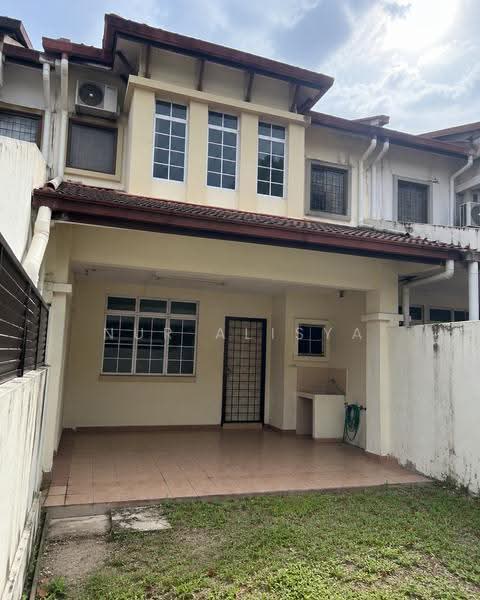 Rumah Teres untuk Disewa di Seksyen U5 (Shah Alam) - Nur Alisya - Exterior - PropertyGuru.com.my
