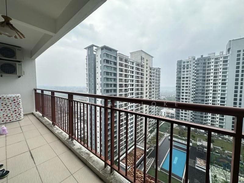 Kediaman Servis untuk Dijual di The Garden Residences - William Loke - Balcony - PropertyGuru.com.my