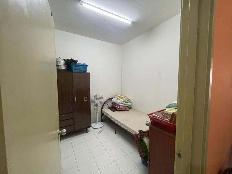 1.5-storey Terraced House for Sale in Taman Setia Indah (Tebrau) - Iden Tan - Bedroom - PropertyGuru.com.my
