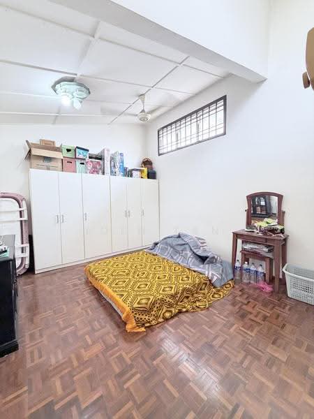 1.5-storey Terraced House for Sale in Taman Setia Indah (Tebrau) - Iden Tan - Bedroom - PropertyGuru.com.my