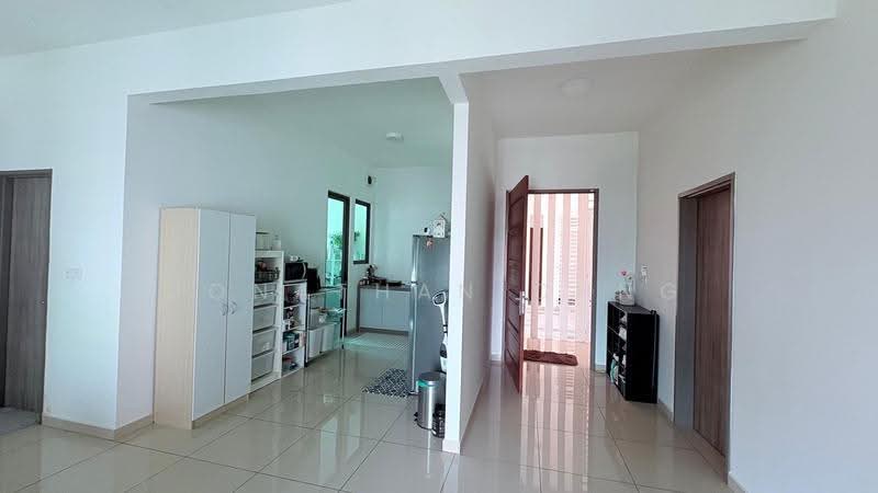 Condominium for Sale at Tree Sparina - Jonathan Chng - Kitchen - PropertyGuru.com.my