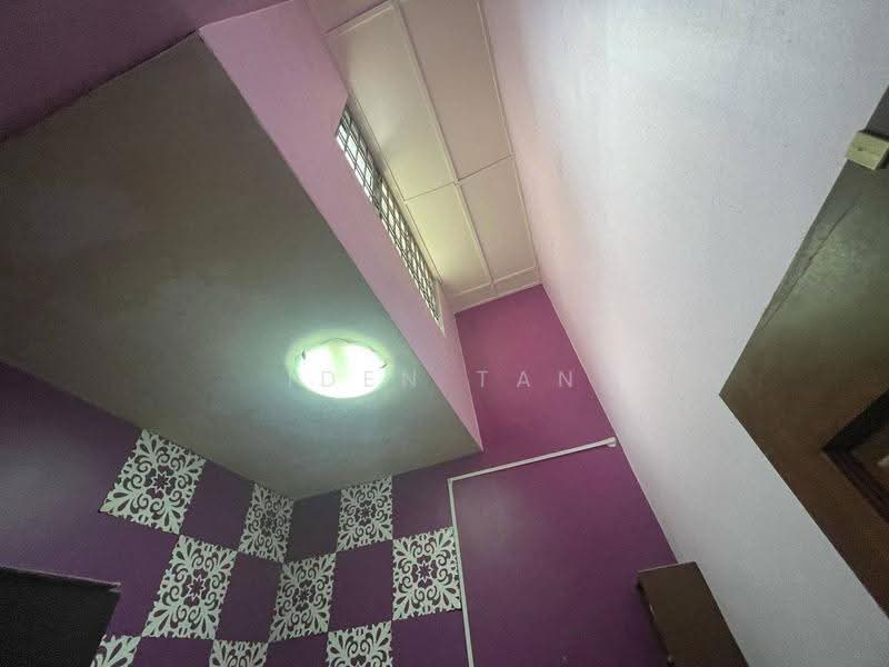 Rumah Teres 1-Tingkat untuk Dijual di Taman Setia Indah (Tebrau) - Iden Tan - Interior - PropertyGuru.com.my