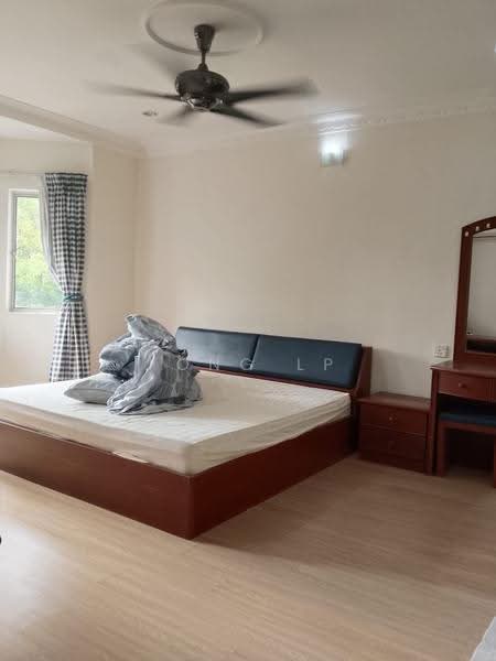 Condominium for Sale at Allamanda - Fong LP - Bedroom - PropertyGuru.com.my