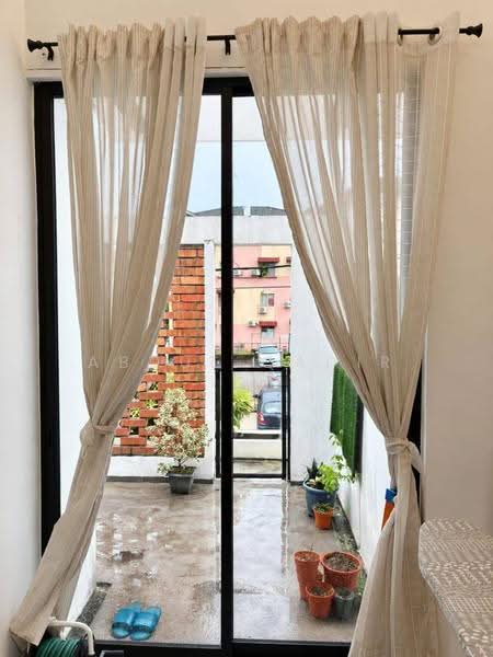 Rumah Teres 2-Tingkat untuk Dijual di Damansara Damai (Selangor) - Abdul Qadir - Exterior - PropertyGuru.com.my
