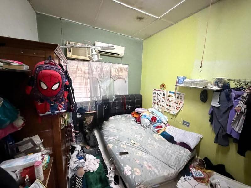 Rumah Teres 1-Tingkat untuk Dijual di Taman Bersatu (Rawang) - Steven Lee - Bedroom - PropertyGuru.com.my