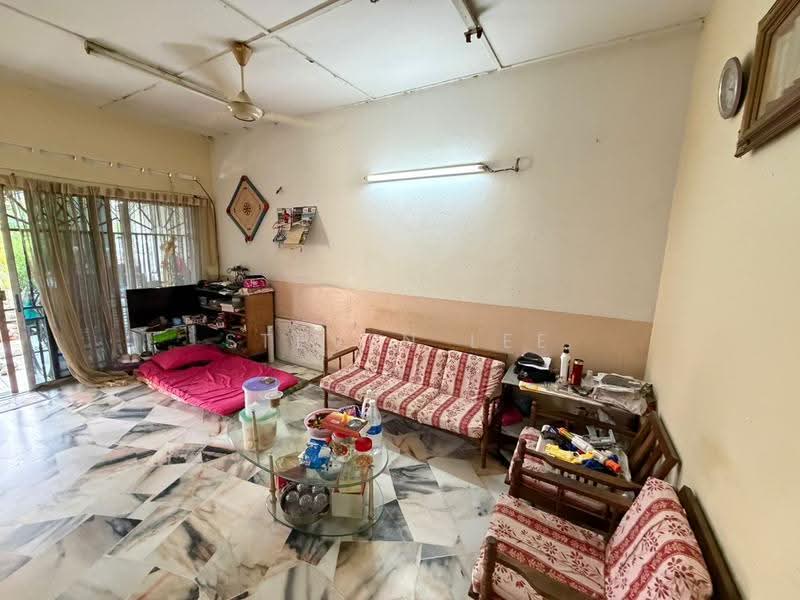 Rumah Teres 1-Tingkat untuk Dijual di Taman Bersatu (Rawang) - Steven Lee - Living Room - PropertyGuru.com.my