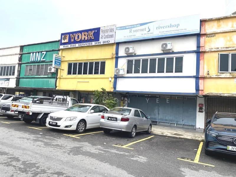Shop for Rent in Pusat Perdagangan Seri Kembangan (Seri Kembangan) - Brandon Yee - PropertyGuru.com.my