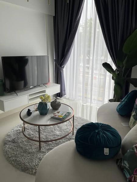 Soho for Sale in Johor Bahru (Johor) - John Lee - Living Room - PropertyGuru.com.my