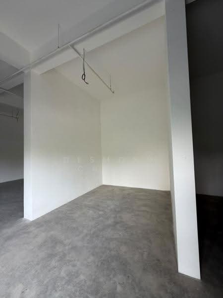 Shop for Rent in Gelugor (Penang) - Desmond Chuah - Interior - PropertyGuru.com.my