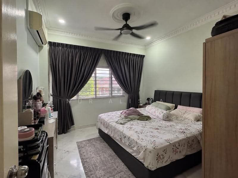 Semi-Detached House for Sale in Cheras (Kuala Lumpur) - Nur Alisya - Bedroom - PropertyGuru.com.my